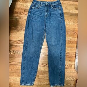 American Eagle Mom Jeans